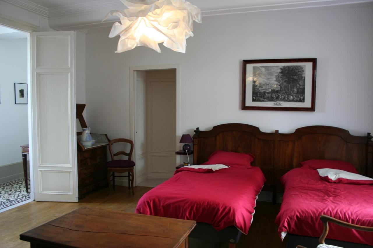 Le Logis Du Plessis Bed and Breakfast Chaniers Εξωτερικό φωτογραφία